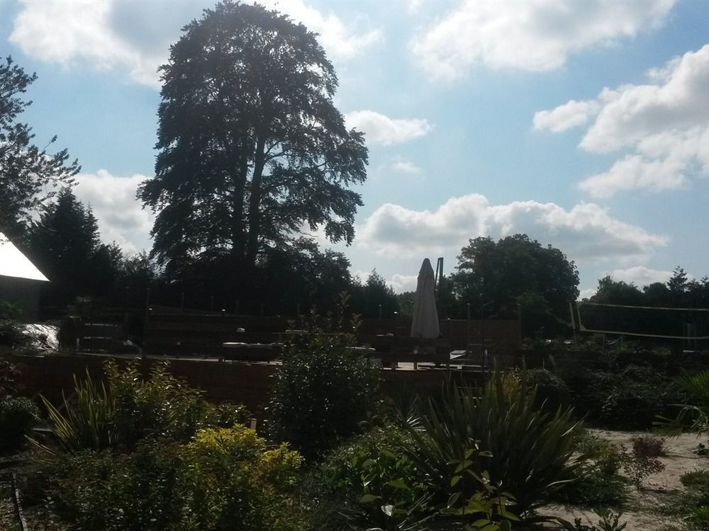 Le Domaine De La Belle Normandie Condé-sur-Noireau المظهر الخارجي الصورة